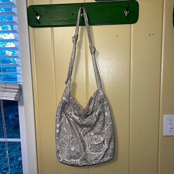 3/$10 Aeropostale Tan Cotton Design Messenger Shoulder Crossbody Bag - Picture 2 of 13